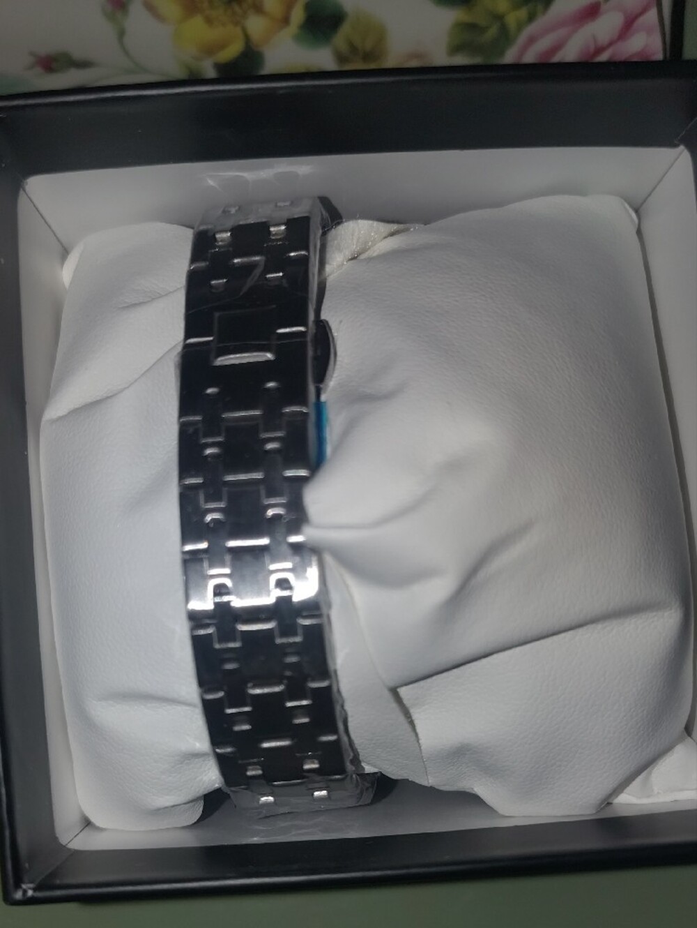 Invicta Yellow Watch Accessory Box with Logo - Picture 4 of 7